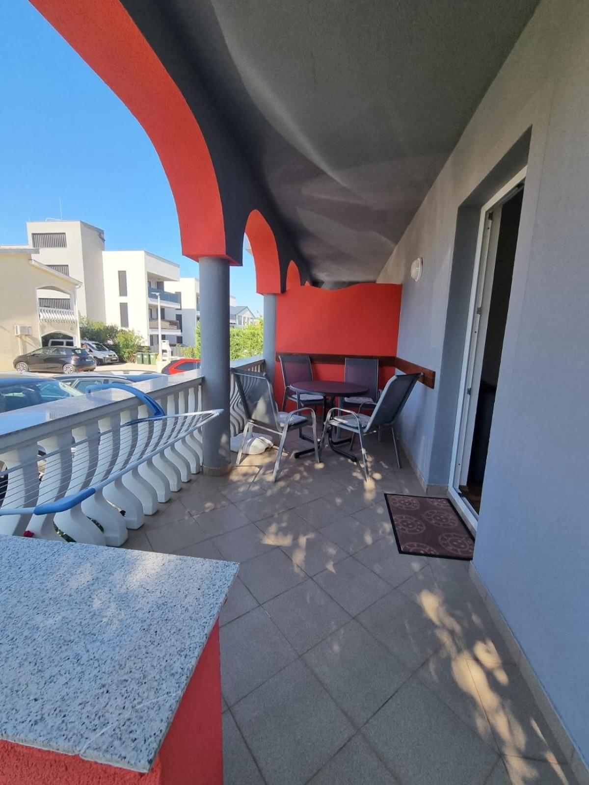 Ferienwohnung Santoni Vir Exterior foto